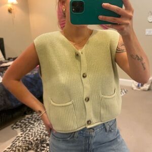 Le Lis V-Neck Sleeveless Sweater Vest - Light Green